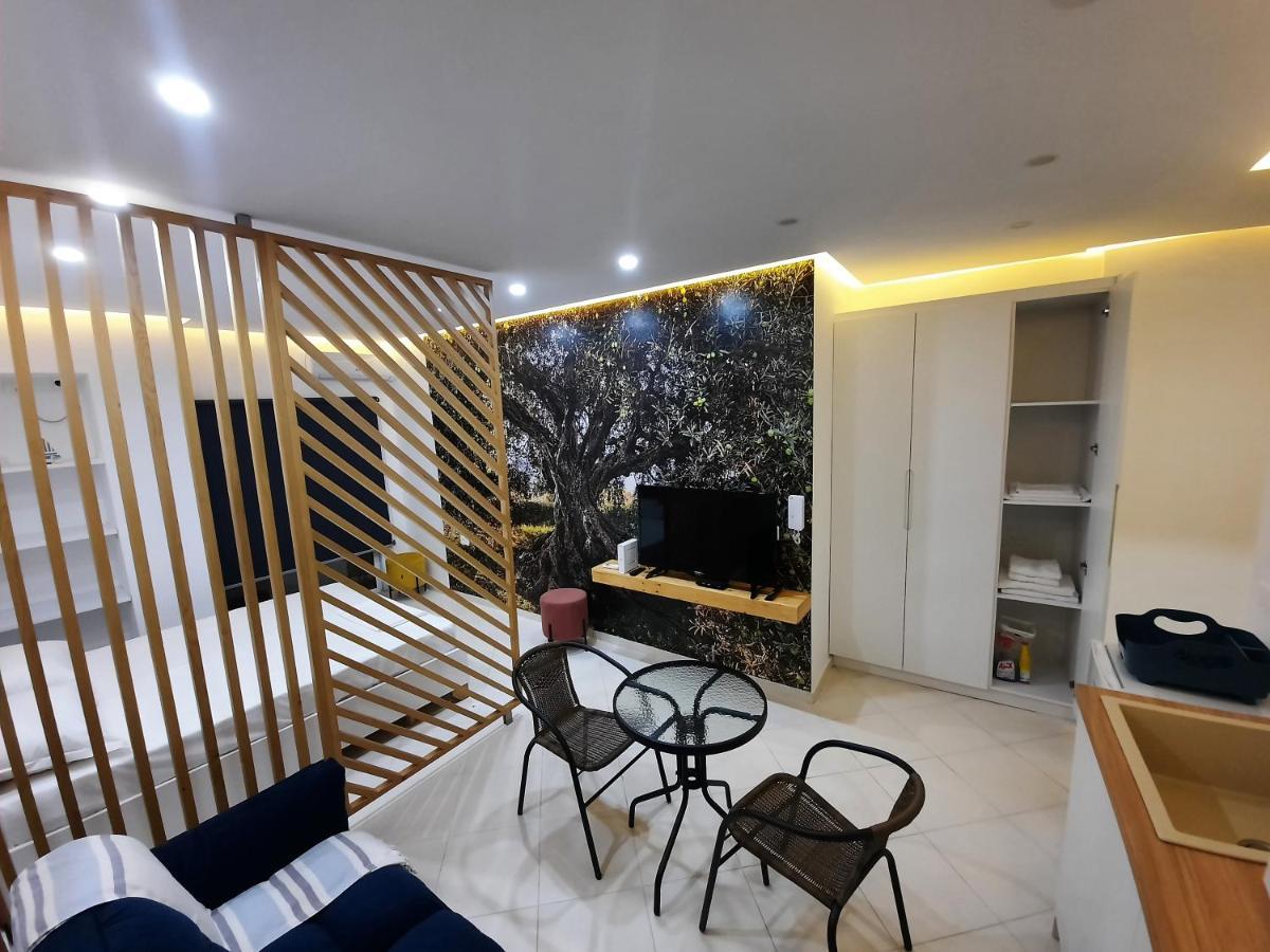 Saranda Promenade Apts Exteriör bild
