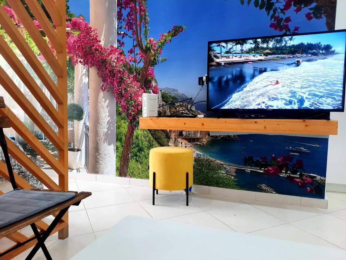 Saranda Promenade Apts Exteriör bild