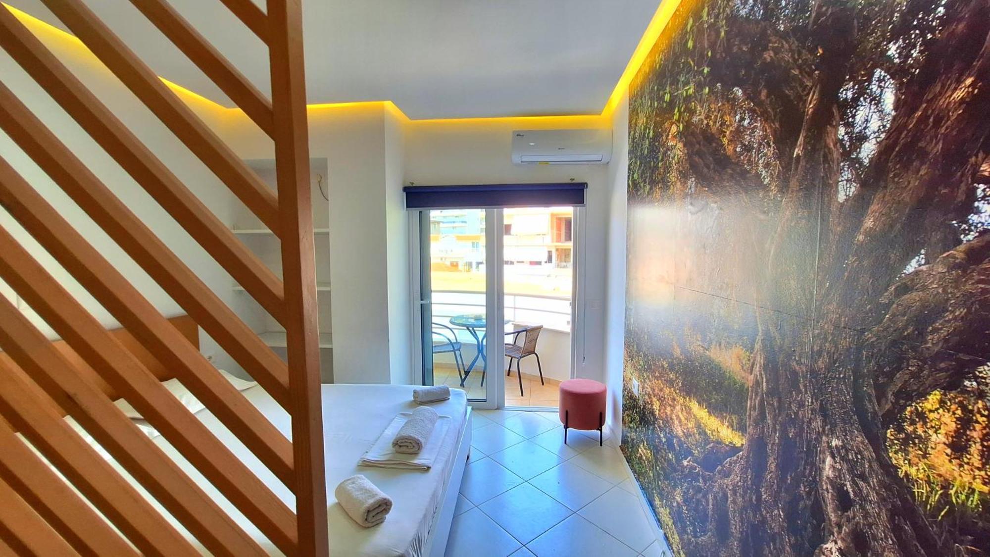 Saranda Promenade Apts Exteriör bild